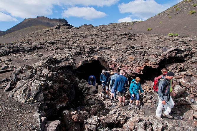 3-Hour Walking Tour in Los Volcanes Nature Reserve - Where the tour starts: Montaña Testeina meeting point and pickup zones