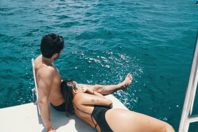 Catamaran Cruise to Papagayo beaches, lunch and water activities - The Return: Views, Music, and Getting Back to Your Day