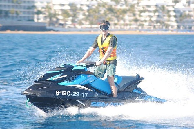 Double Safari 45 'In Playa Chica - Your 10:30 Meeting at Playa Chica: Start With 15 Minutes to Spare
