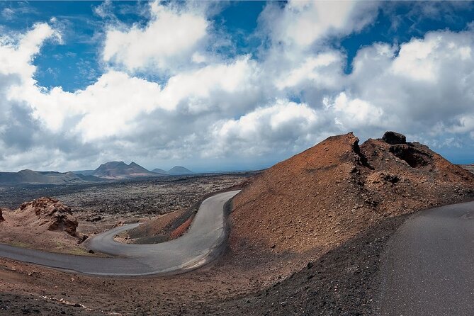 Exclusive flexible Lanzarote tour - Cueva de los Verdes: Lava Tunnels and the Atlantis Tunnel Idea