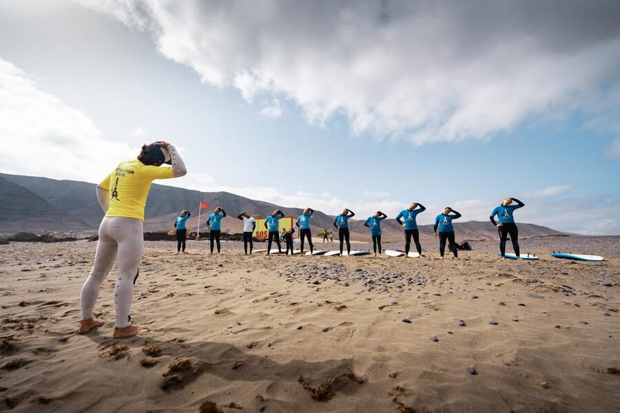 Famara Beach: Surfing Lessons with Videos - Quick hits before you go