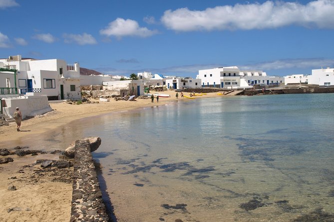 Graciosa Marine Reserve Catamaran Day Trip with Transfers - Comfort on a Full Boat: Seating, Sunbathing, Kids, and Loud Music