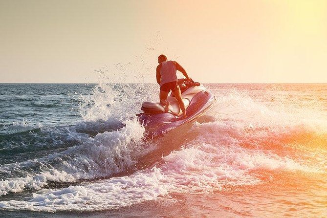 Individual Jet Ski In Playa Chica - The 20-Minute Circuit: Counterclockwise And Far From Shore