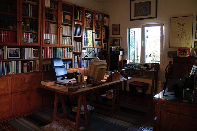 Jose Saramago House and Library Museum Tickets - Getting there from public transport: bus lines to Tías stops