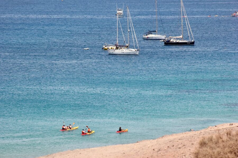 Kayak Experience in Playa Blanca - One hour on the water: coves, marine life, and the Castillo views