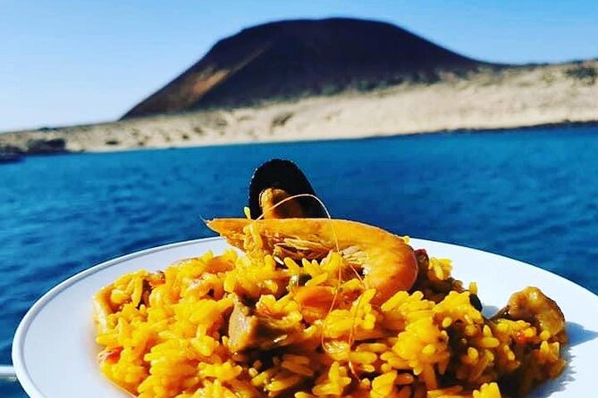 La Graciosa Island Tour for Cruise Passengers from Lanzarote - Catamaran Juanita Cat Coast Cruise: The Part With Views Plus Movement