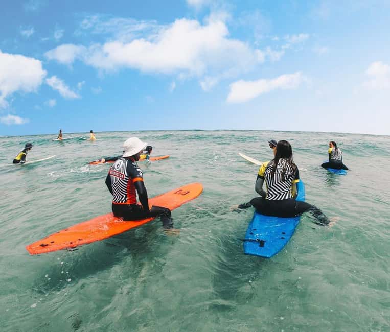 Lanzarote: 2 or 4 Hour Surf Lessons in Famara - Gear Included: Wetsuit, Board, Leash, and Strap