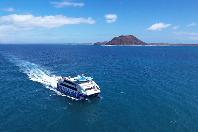 Lanzarote:Ferry ticket to Fuerteventura with free wifi - Getting value from a day trip: what $24 buys you here
