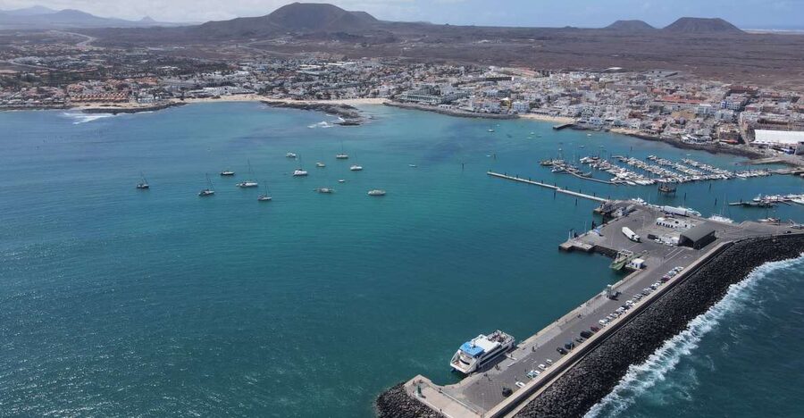 Lanzarote: Fuerteventura Return Ferry Ticket with Bus - Key Points at a Glance