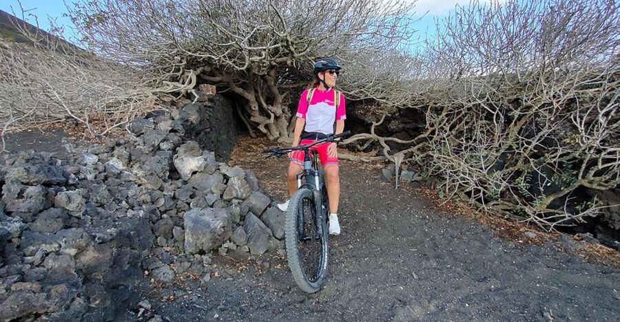 Lanzarote: Guided ebike tours of the Timanfaya volcanoes - Electric E-Bikes Meet Timanfaya’s Lava Seas