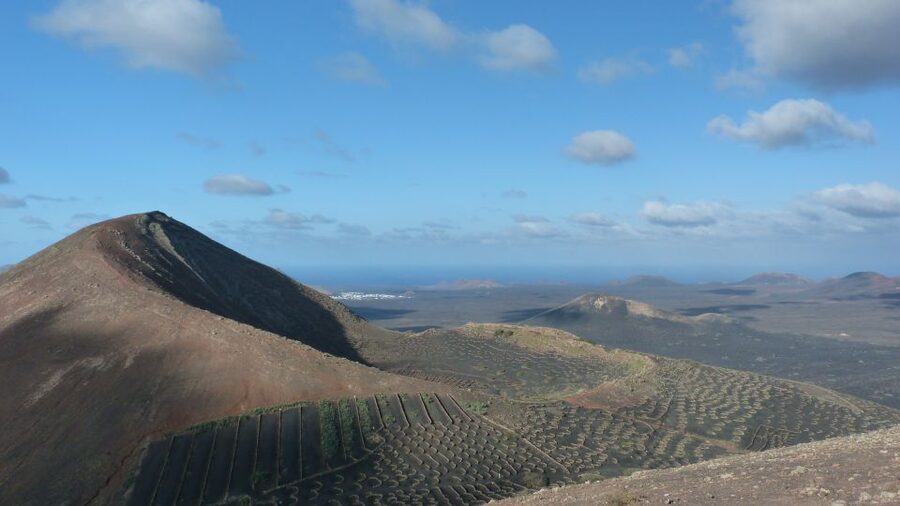 Lanzarote: La Geria Vineyards Hiking Tour - Practical tips to make your La Geria hike smoother