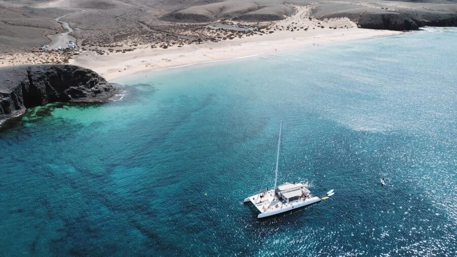 Lanzarote: Luxury Sailing Excursions to Papagayo - Key points at a glance