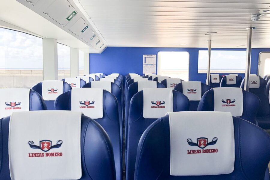 Lanzarote: Return or 1-Way Ferry to Fuerteventura with Wifi - Playa Blanca to Fuerteventura: a fast way to change your scenery