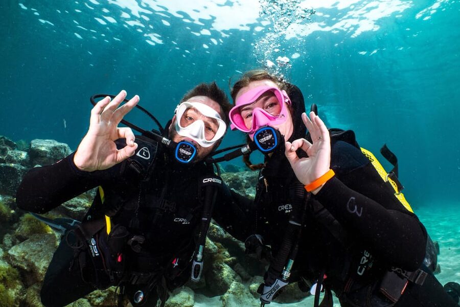 Lanzarote: Scuba Diving for Beginners with 2 Dives - A first-time scuba course in Lanzarote that’s actually paced for humans