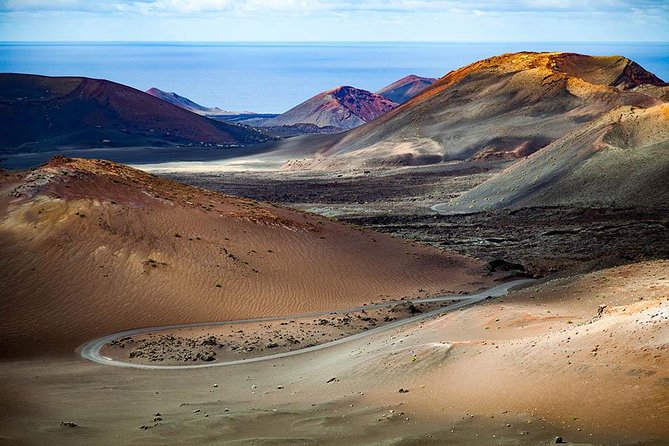 Lanzarote South Tour with Timanfaya Entrance - La Geria Free Wine Tasting: A Short Stop That Adds Lanzarote Flavor
