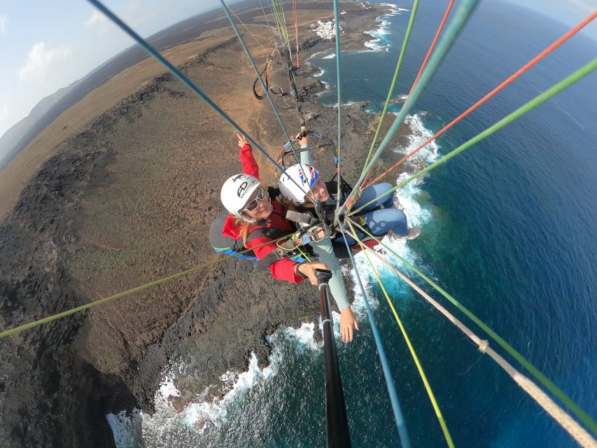 Lanzarote: Tandem Paragliding - Why Lanzarote paragliding feels different than most tours