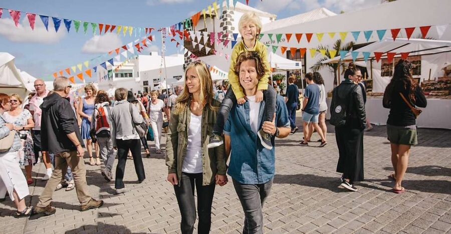 Lanzarote: Teguise Handicraft Market and La Graciosa Island - Who should book this Lanzarote to La Graciosa day trip