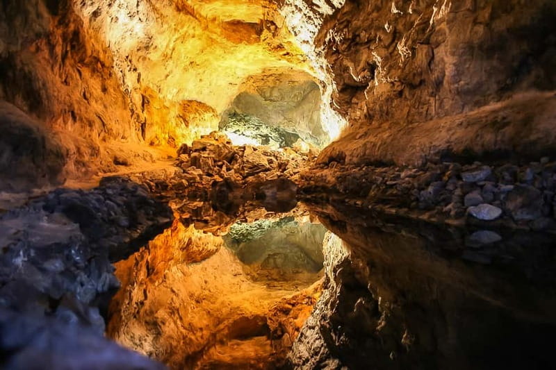 Lanzarote: Timanfaya Park, Jameos Agua, & Cueva Verdes Tour - A volcano day that packs three must-sees