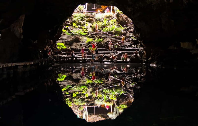 Lanzarote: Timanfaya Park, Jameos Agua, & Cueva Verdes Tour - Timanfaya National Park: geothermal shows and the eruptions that shaped Yaiza