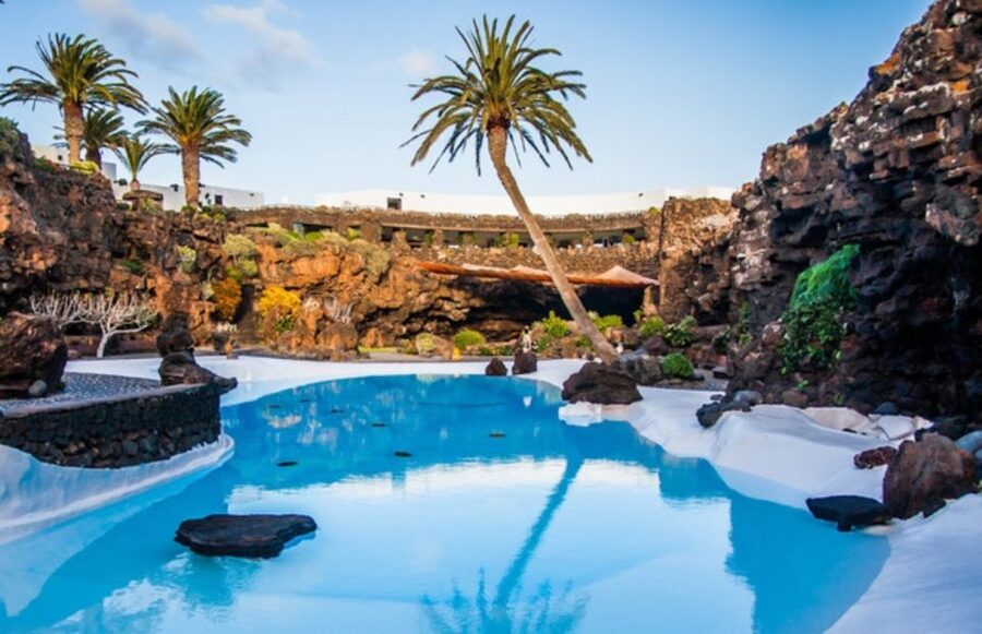 Lanzarote: Volcanic Landscapes Tour with Panoramic Views - Jameos del Agua: César Manrique’s Underground World (Plus Live Music)