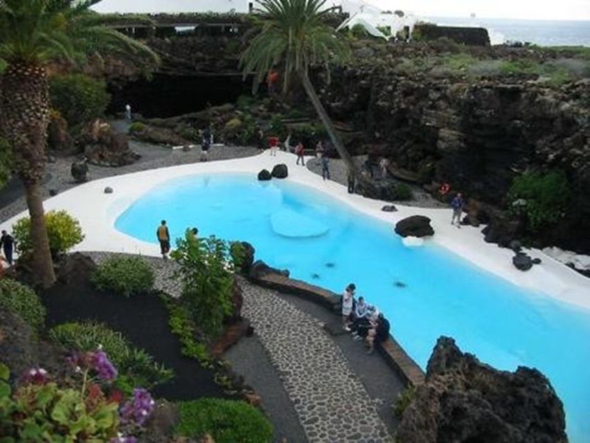 Lanzarote: Volcanic Landscapes Tour with Panoramic Views - Cueva de los Verdes: The Volcanic Cave Stop You’ll Be Glad Is Included
