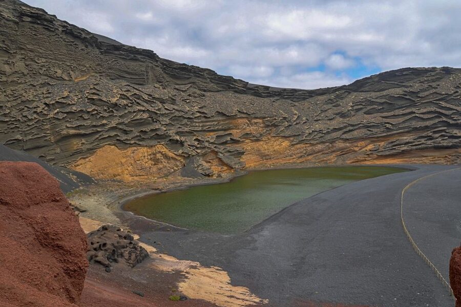 Lanzarote: Volcanos of Timanfaya and Caves Tour with Lunch - Price and What You Actually Get for $112