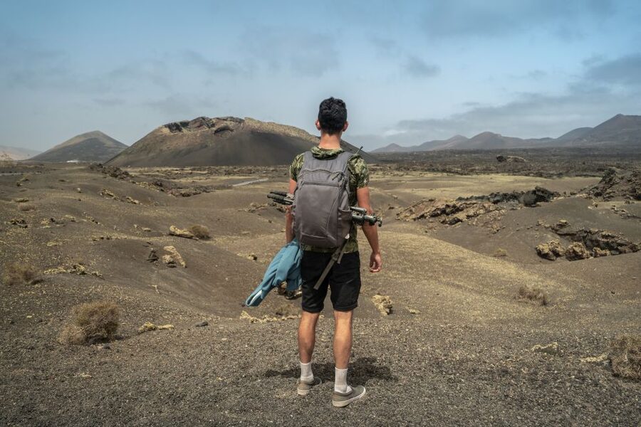Lanzarote: Volcanos of Timanfaya and Caves Tour with Lunch - Passing the Valley of a Thousand Palm Trees