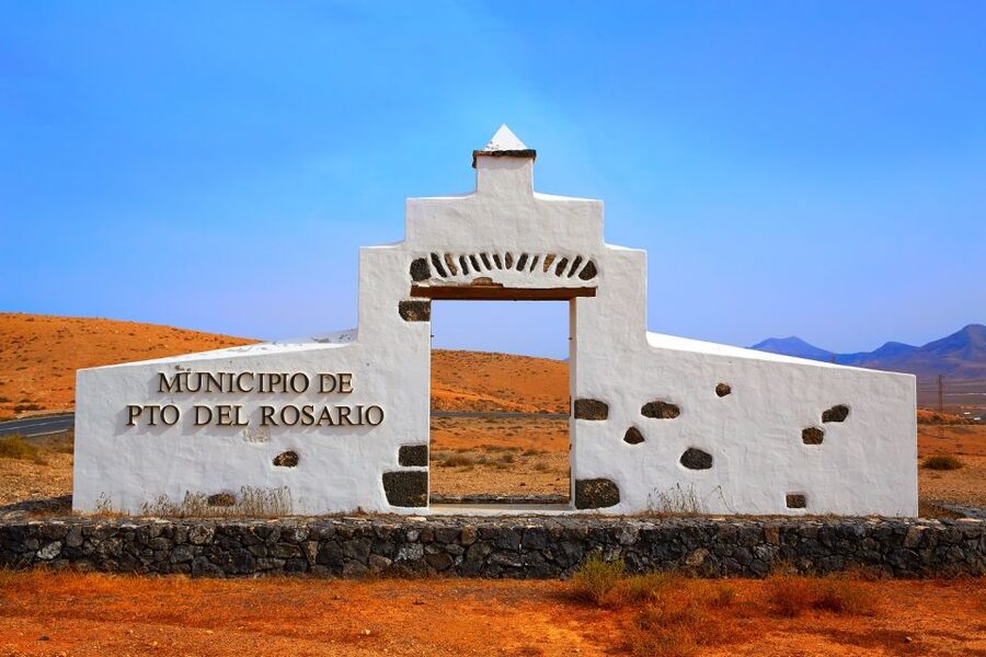 North Fuerteventura Island Tour from Lanzarote - Passing Tindaya on the way to Betancuria
