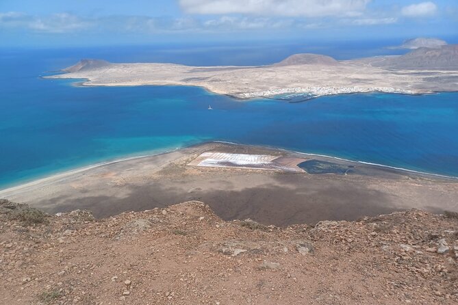 North Tour, Viewpoint, Brunch, White beach & lava pools - Key highlights you’ll feel immediately