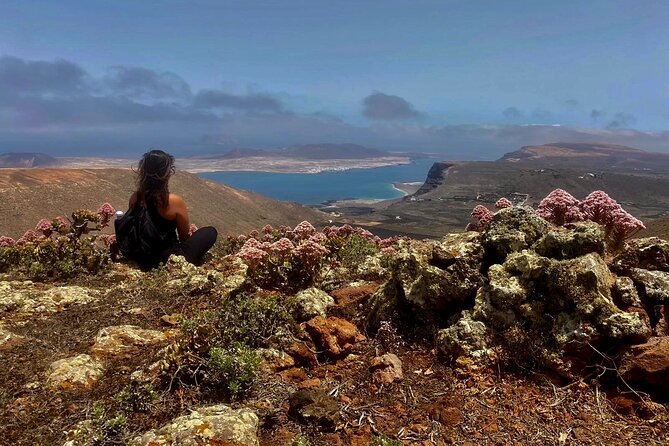 North Volcano Trekking Tour - A Volcano-to-Cliffs Morning Without the Crowds