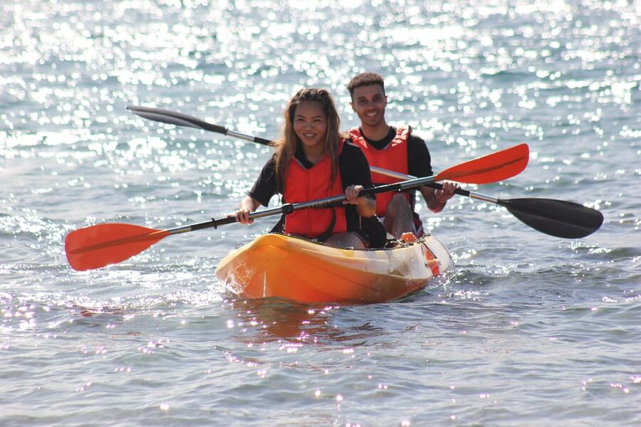 Papagayo: Kayak Experience in Los Ajaches Natural Monument - Playa Papagayo: the famous beach stop with a real break