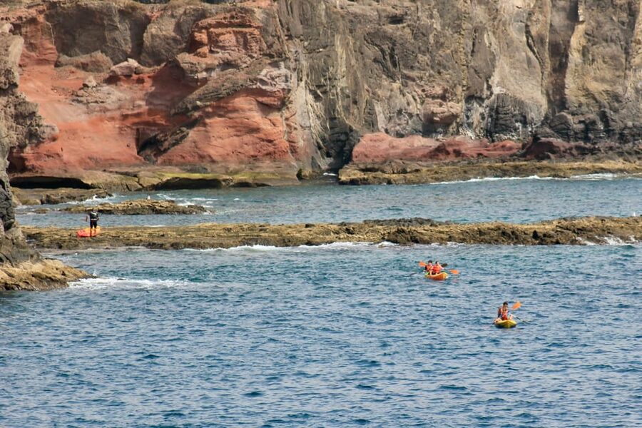 Papagayo: Kayak Experience in Los Ajaches Natural Monument - The route: 6 km of Los Ajaches coastline by kayak