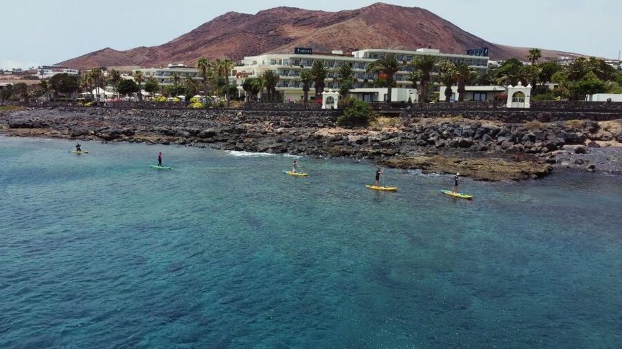 Playa Blanca: Stand up paddle class for beginners - What to Bring (and What Not to Do) for a Smooth Session