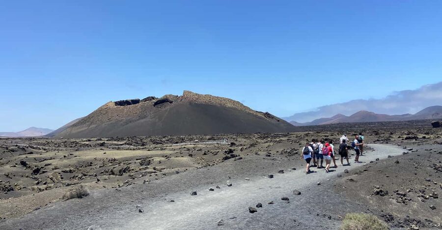 PRIVATE CUSTOMIZED TOUR OF LANZAROTE ISLAND - Manrique Under the Earth: Foundation, Mirador del Río, and Campesinos