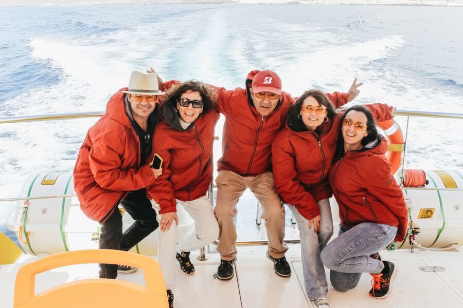 Puerto del Carmen: Dolphin-Watching Speedboat Tour with Swim - Best for: families, first-timers, and people who want real water time
