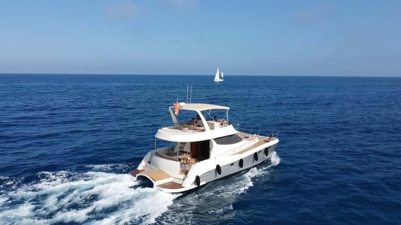 Puerto del Carmen: Private Sunset Catamaran Tour with Drinks - Price and value: is $566 per group worth it?
