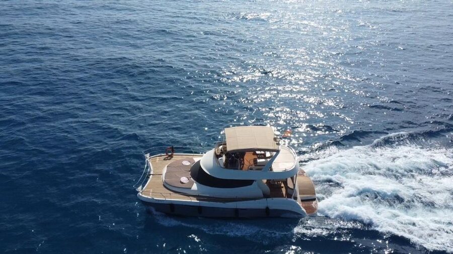 Puerto del Carmen: Private Sunset Catamaran Tour with Drinks - Who this private sunset cruise fits best (and who should skip)
