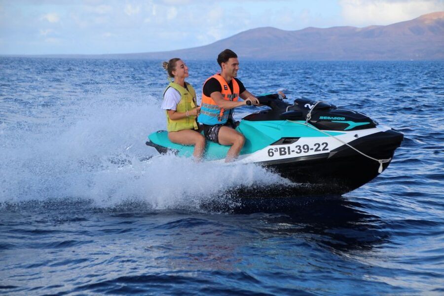 Puerto del Carmen: Single or Double Jet Ski Rental - Jet Ski Control in Puerto del Carmen: What Makes It Fun