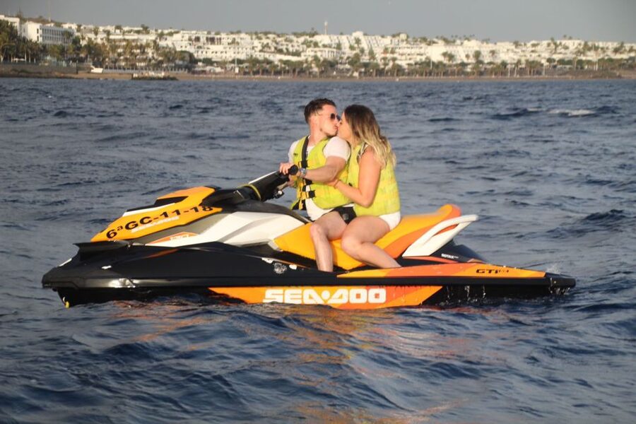 Puerto del Carmen: Single or Double Jet Ski Rental - What You Actually Do on the Water (The Buoy Course)