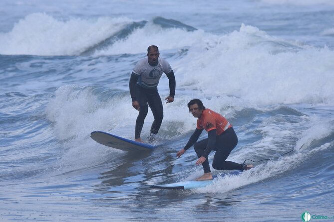 Surf class in Famara 9:15-12:00 or 11:45-14:30 (2h class) - Guide quality: patient instruction, language help, and adapting to conditions