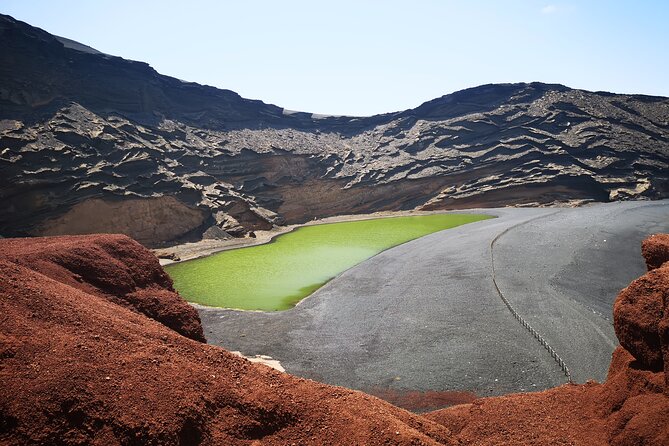 Tour to Timanfaya, La Geria and La Laguna Verde - Who This Tour Fits Best