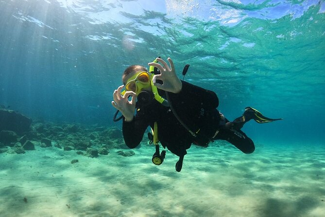 Try Scuba Diving | 1 dive - The one underwater session: what you can expect once you’re in