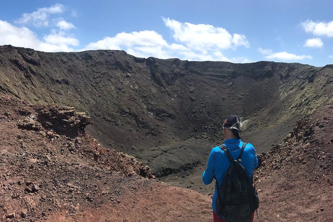 Volcano Trekking Tour (Timanfaya eruptions) - Getting There: Pickup From Most Lanzarote Bases (and One Clear Meeting Point)